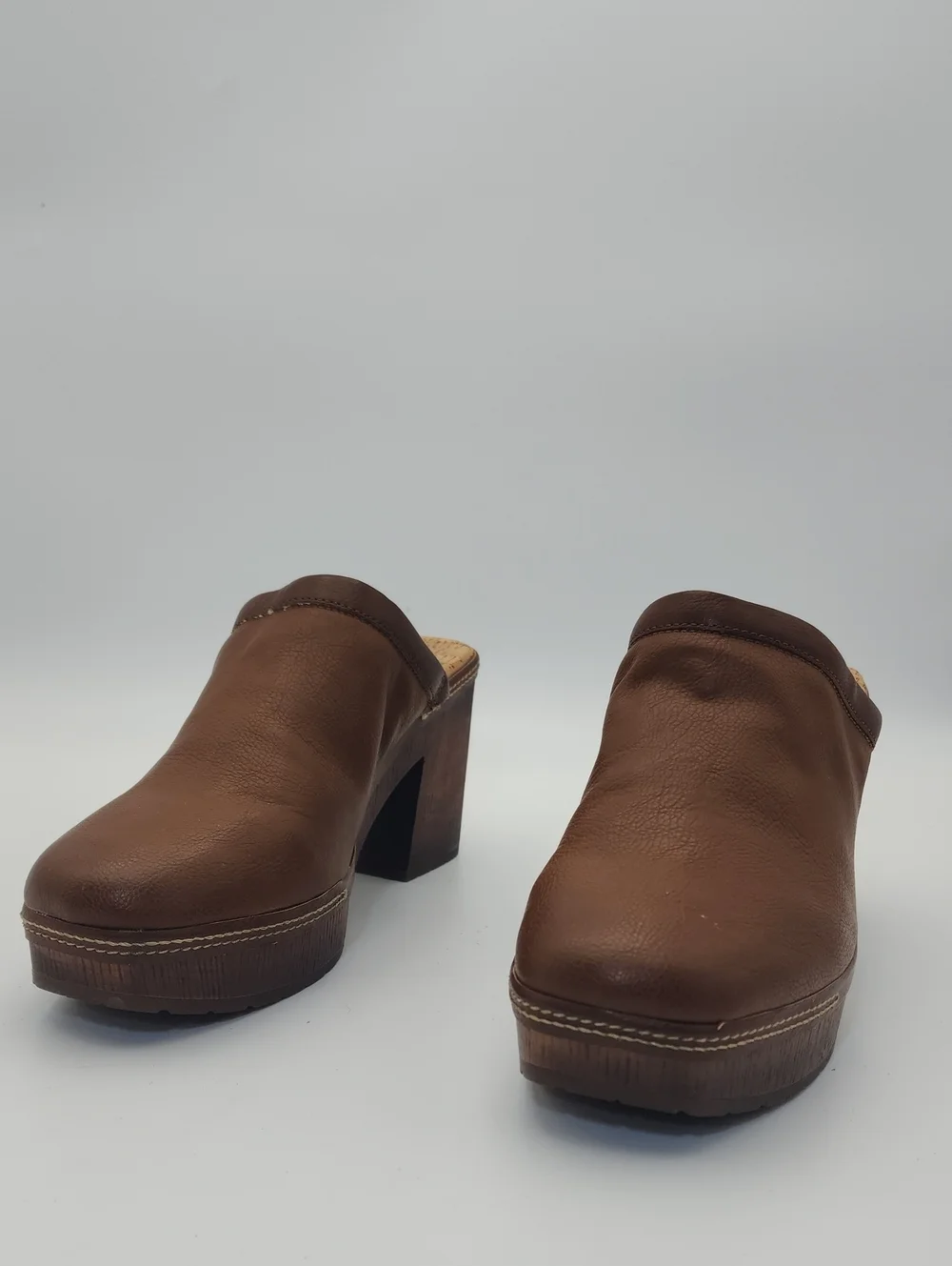 Korks Women's Lori Platform Block-Heel Clog Mules Brown Size 10